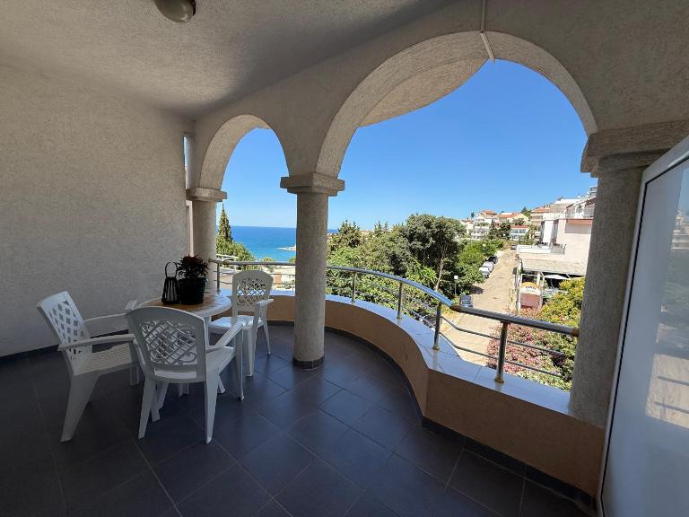 Antoni Apartments - B&B Ulcinj