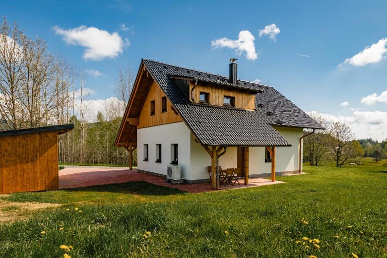 Šumavská Vlčice - Dům - Bed and Breakfast Strážný