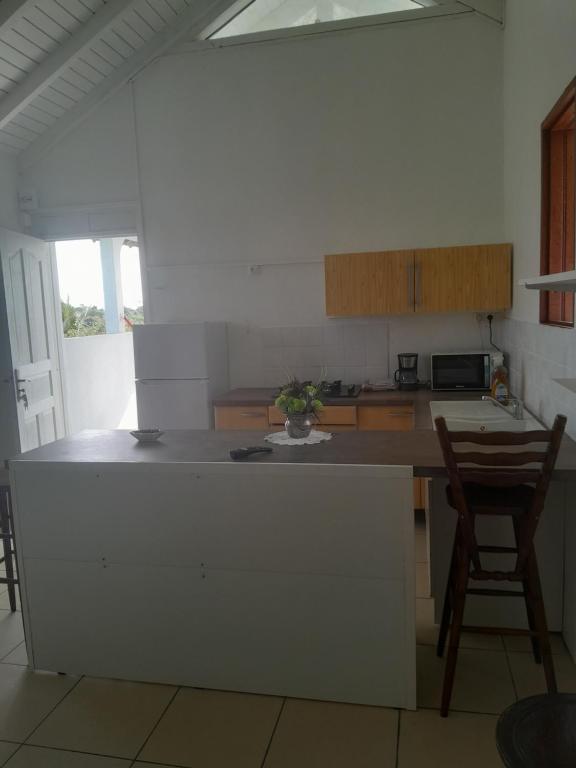 Haut de villa paisible pour 4 personnes - B&B Le Moule