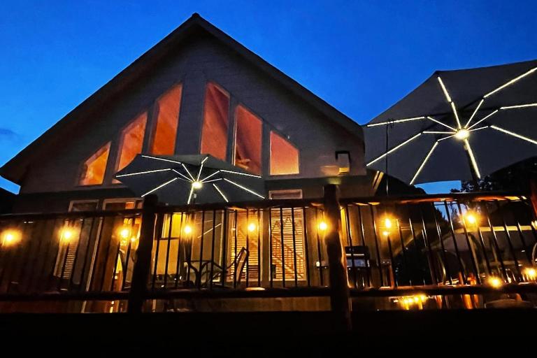 Relaxing 3 bedroom, 2 bathroom comfortable Running Y chalet - B&B Klamath Falls