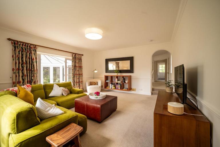 Spacious House in Weston Park - B&B Bath