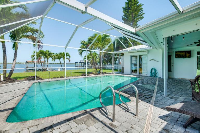 Riverfront Home w/ Private Dock on Merritt Island! - B&B Merritt Island