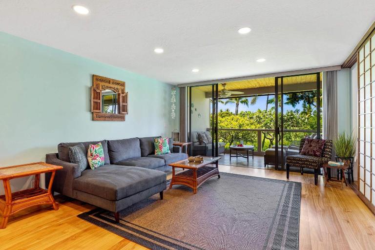 Plan Your Hawaii Vacay at Grace's Oasis - B&B Kailua-Kona