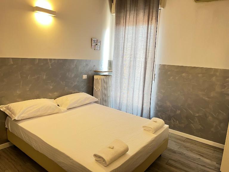 BERGAMO AIRPORT ROOMS Self check-in - B&B Bergamo