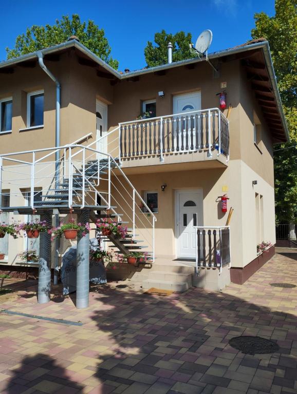 Ocean apartman - Ferienwohnung Siófok