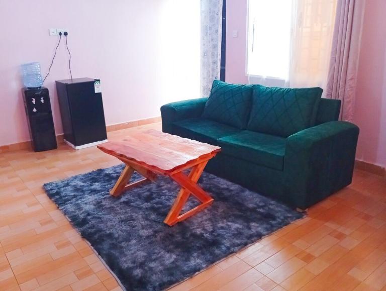 AlRosa is the place to be - Chambres d'hôtes Makindu