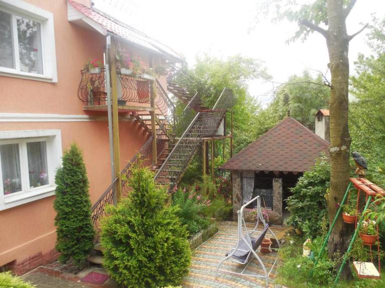 Apartments and Sauna - Bed and Breakfast Truskavets