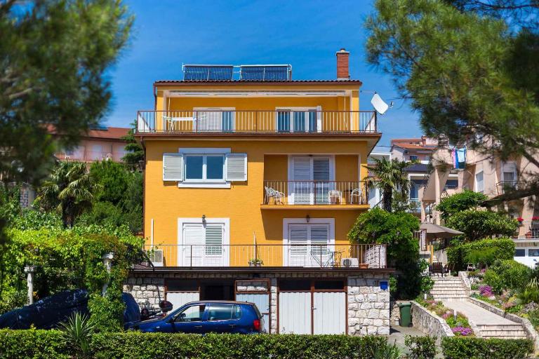 Apartment in Crikvenica 39233 - B&B Cirquenizza