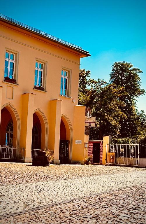 Schlosswache21 - B&B Zerbst