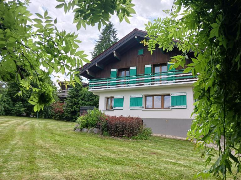 Chalet Mireneige, charme et confort face au Mont Blanc - Chambres d'hôtes Combloux