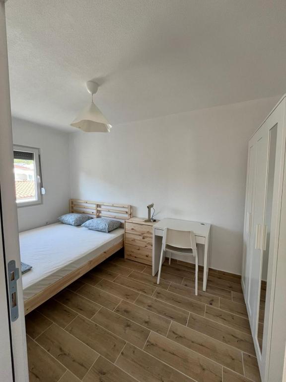 Deskos sea house in Sutomore I floor - Ferienwohnung Sutomore