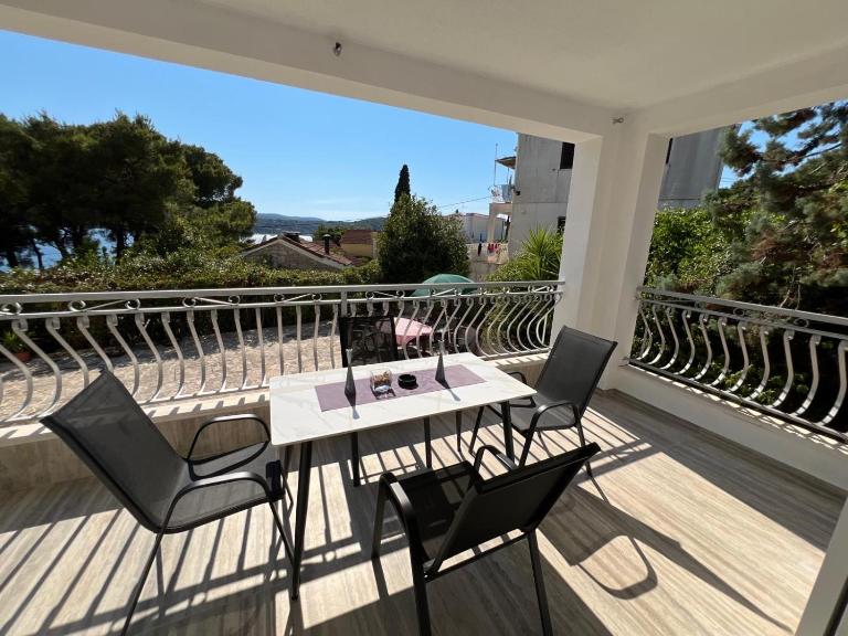Villa Lela - Bed and Breakfast Nečujam