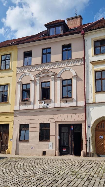 Apartmán Hradec Králové - U Bílého koně - Ferienwohnung Königgrätz