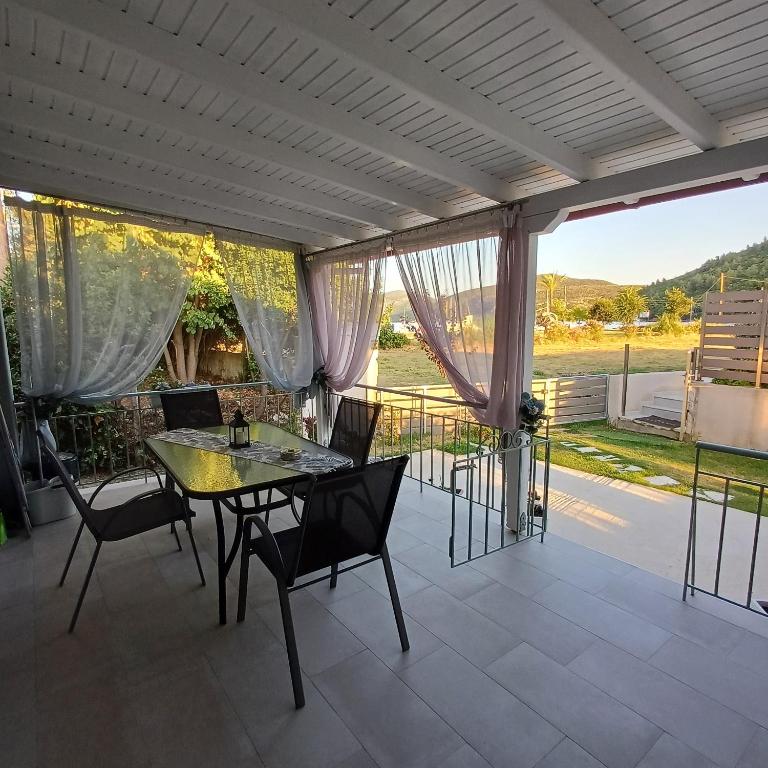 Casa Chinook Sea View Homes-Porto Koufo - B&B Porto Koufo