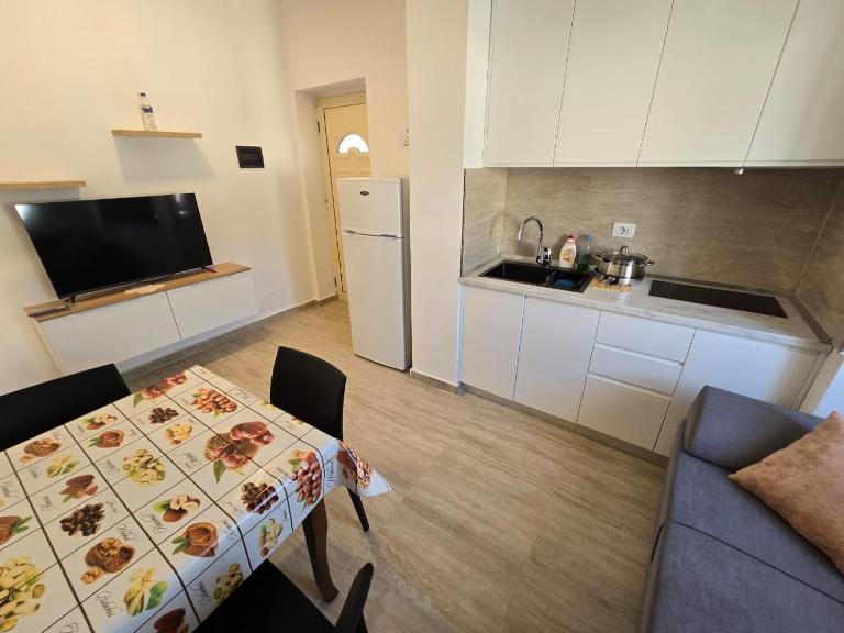 Nian Apartments - Chambres d'hôtes Vlora