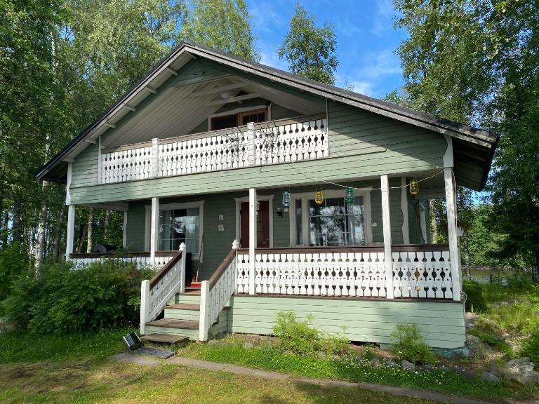 Luonnon rauhaa Kalliosaaressa, private island - B&B Polvijärvi