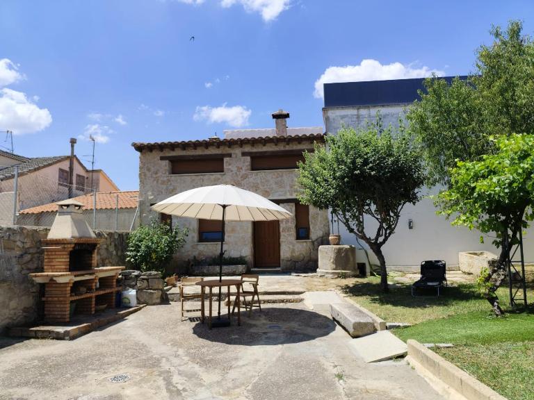 VUT Galanes - B&B Almenara de Tormes