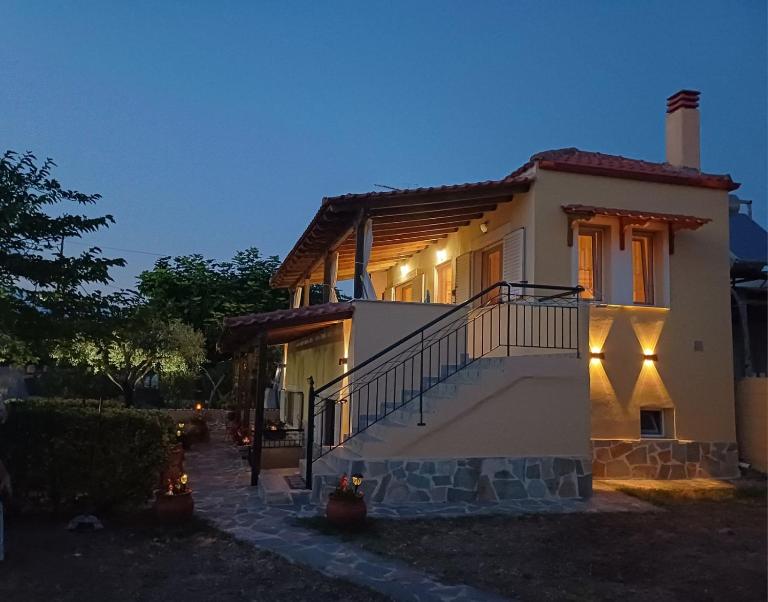 Maria's family house - B&B Kariani