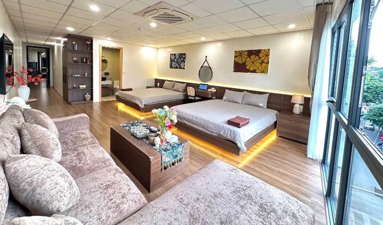 T4 City view 3 bedrooms 5 beds elevator free laundry - B&B Hanoi