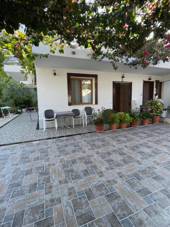 Gert Guesthouse - B&B Sarandë