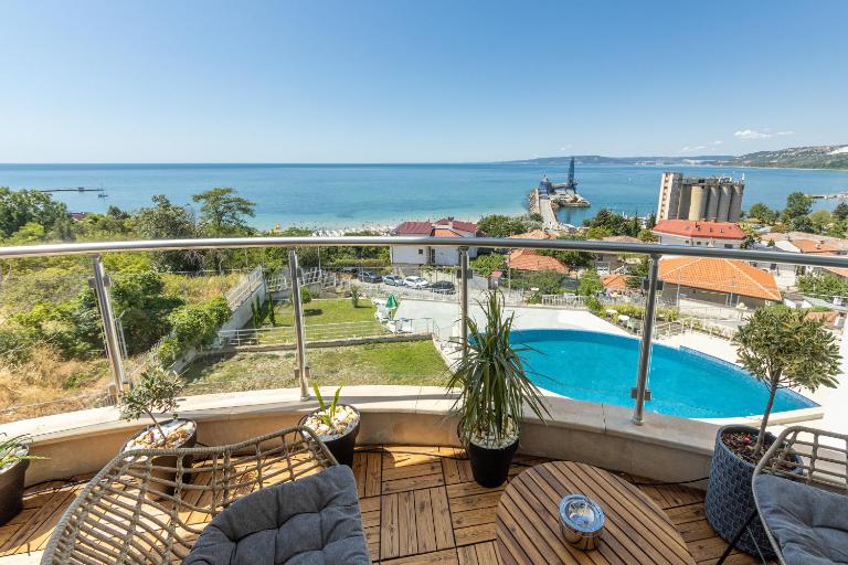 Luxury Apartments Calithea-Balchik, Free Parking - B&B Balchik