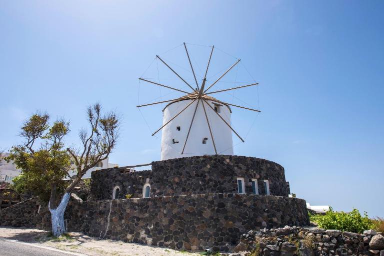 Anemoscope Windmill Villa - B&B Pýrgos