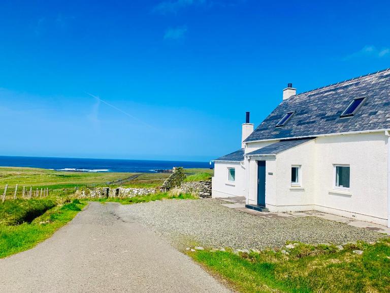 Old Croft House Cottage, Isle of Lewis - B&B Borve
