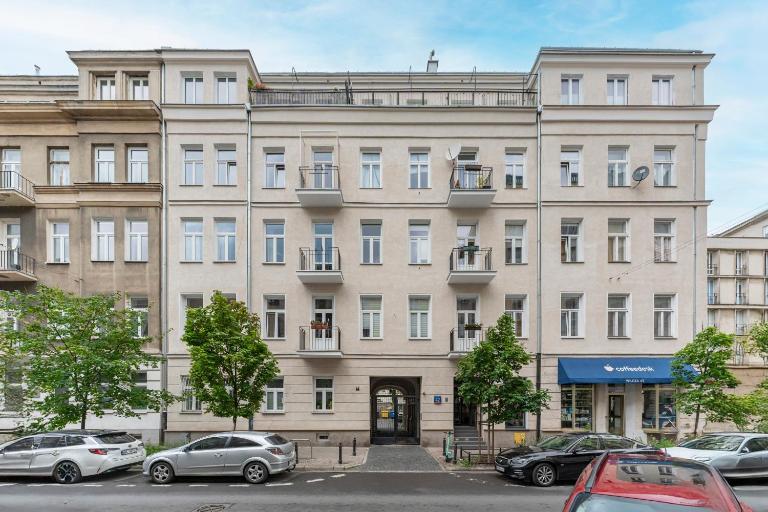 oompH Warsaw Central 3BR & 2BATHS Grand Residence - Bed and Breakfast Warschau