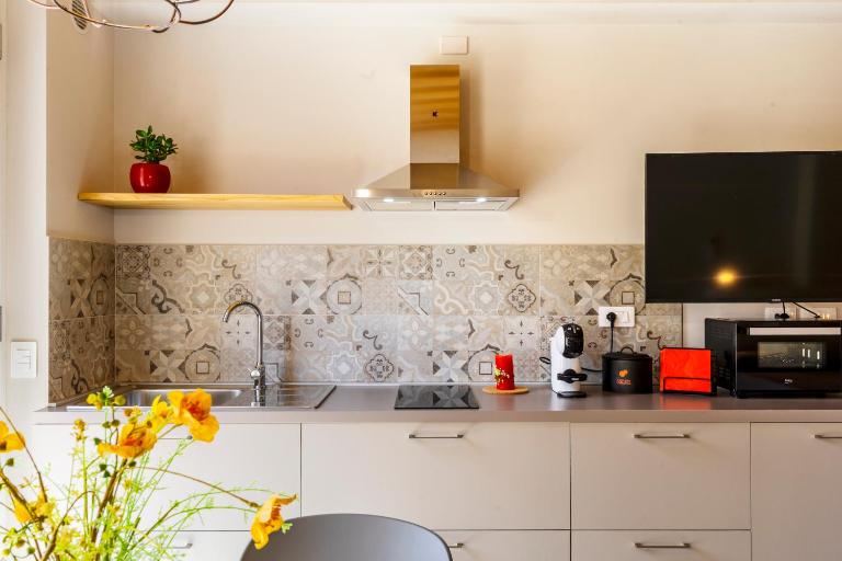 Garden apartment, wifi and private parking - B&B Porto Sant'Elpidio