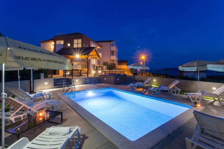 Villa Honey - Bed and Breakfast Seget Vranjica
