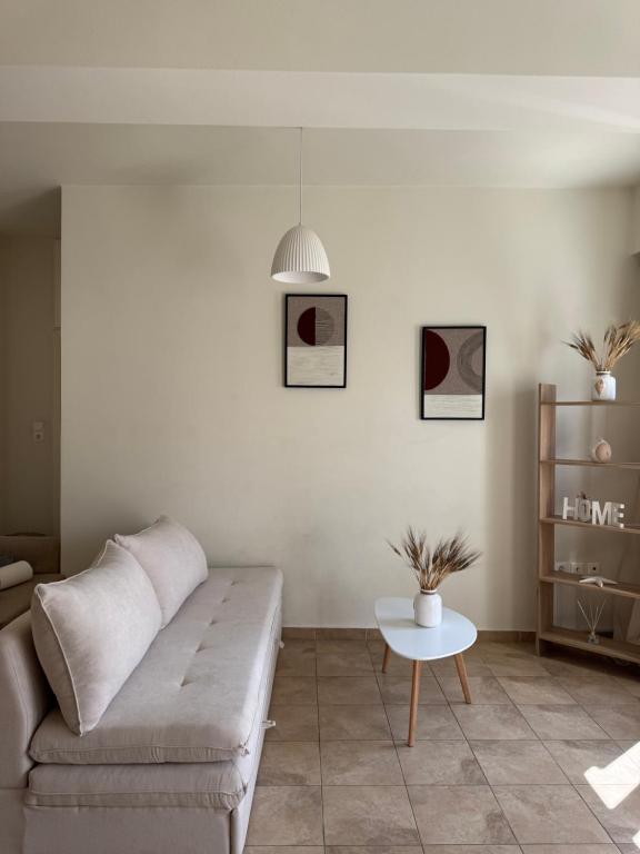 Comfy Apartment - Bed and Breakfast Ermoúpolis