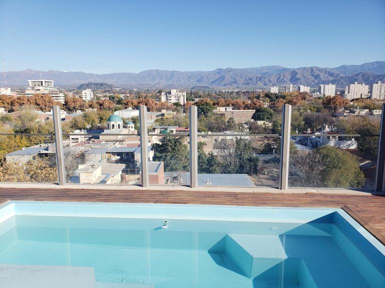 Excellent apartment in a quiet corner of the city - Bed and Breakfast Mendoza