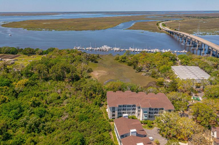 The Moorings #35 - B&B Jekyll Island