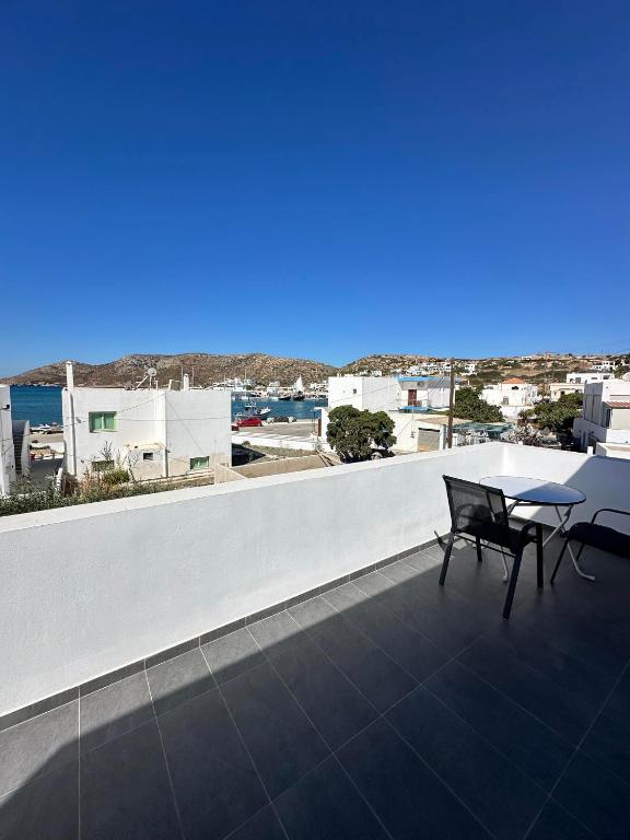 Lipsi Port Apartments - Gerani - Chambres d'hôtes Leipsoí