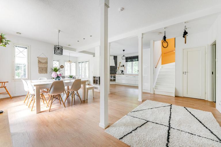 Come in! "Pirkkala" Spacious city Family Villa near Lake & Airport - Ferienwohnung Pirkkala
