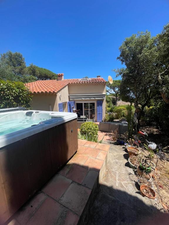 Villa Les Chênes - Golf de Saint-Tropez Experience - Ferienwohnung Port Grimaud