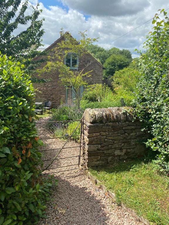 Little Llanvolda - Bed and Breakfast Saint Maughans