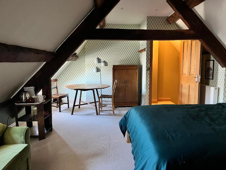 Rooftops Loft - Bed and Breakfast Hay-on-Wye