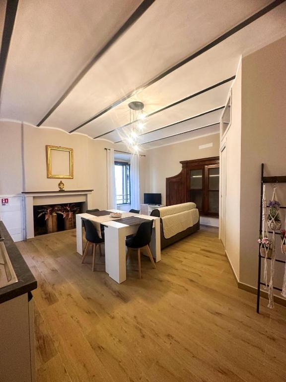 Appartamento via Mentana - Chambres d'hôtes Foligno