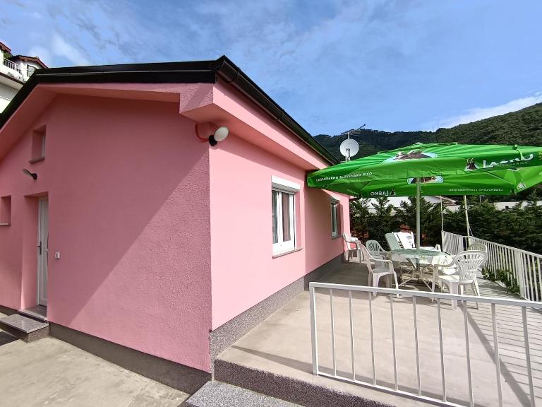 Apartments Valter Frankovic - B&B Mošćenička Draga