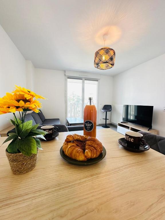 charmant T2 avec parking privé près de la gare - B&B Givors
