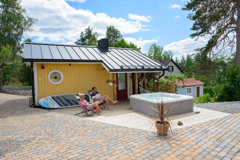 Norrby Tinyhouse - Bed and Breakfast Pargas