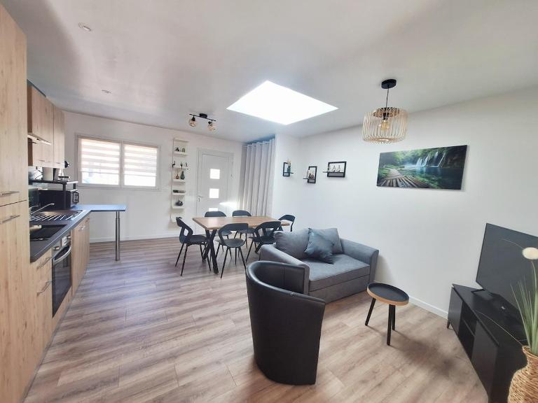 Maison climatisée avec extérieur - B&B Florensac