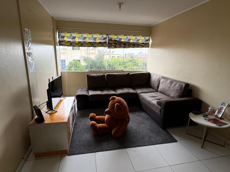 Departamento cerca al boulevard - B&B Lima