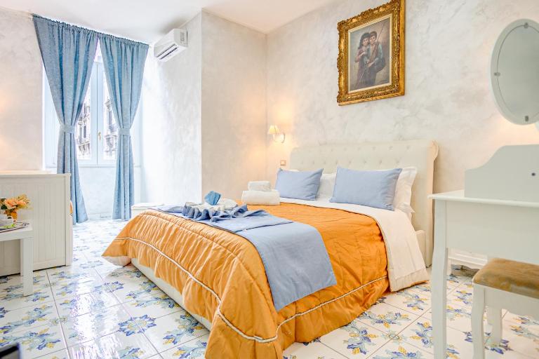 Alma Adry - Ferienwohnung Neapel