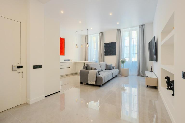 Paganini 3bd Apartment - B&B Nizza