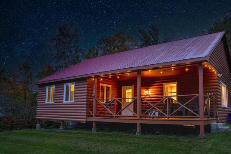 Cozy Cabin in Stratton Mountain & Mount Snow 10min - B&B Stratton