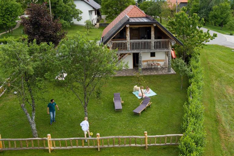 Holiday Home Virida, app Leopold III - B&B Ivancna Gorica