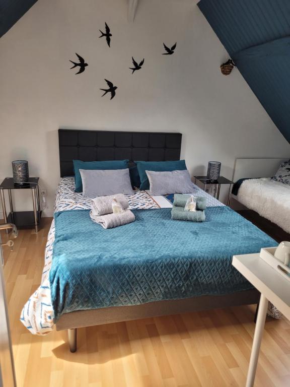 Les Hirondelles à 5 mn de l' aeroport - B&B Beauvais