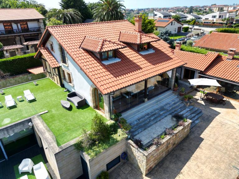 Villa Dala - Monabri - Ferienwohnung Suances